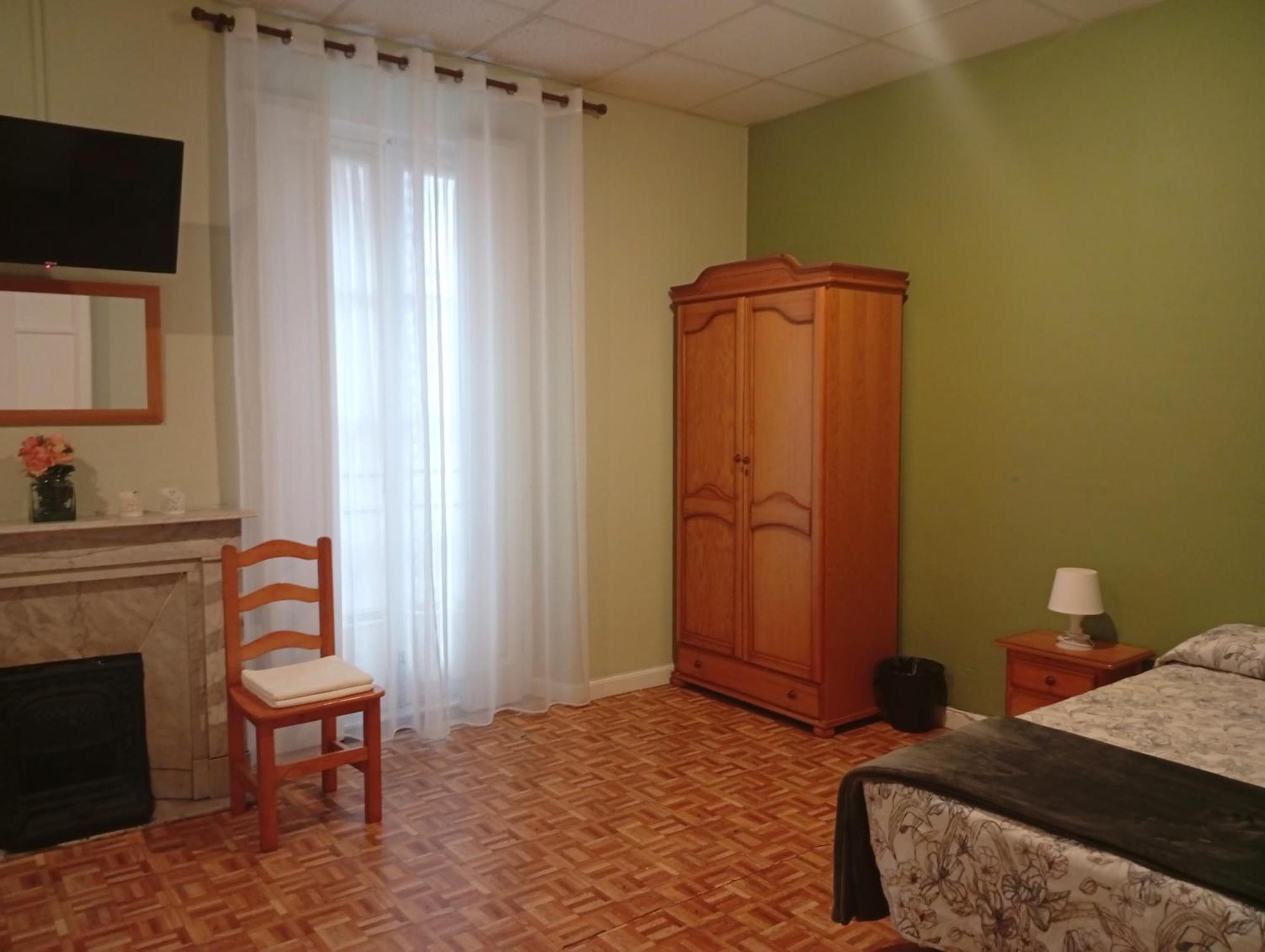 Hospedaje Don Pelayo Gijón Cameră foto